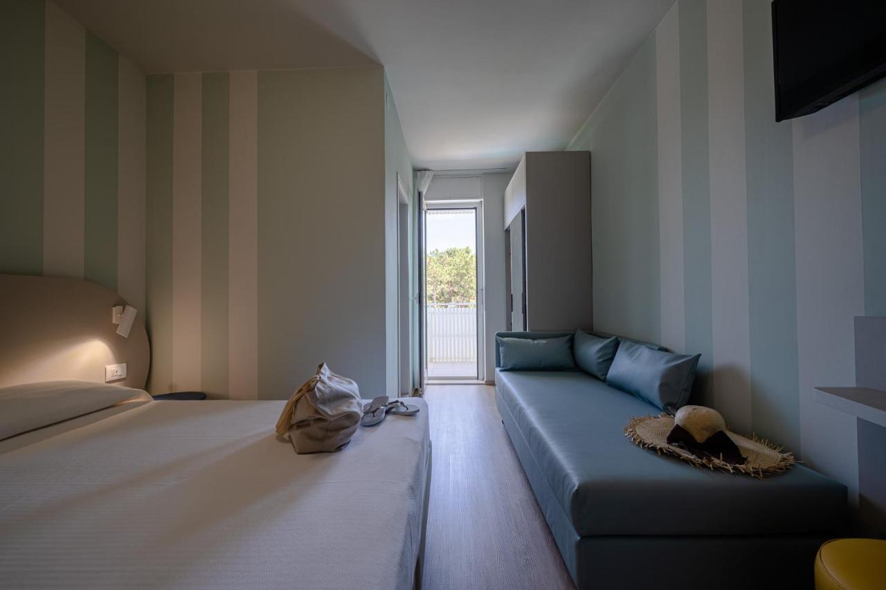 Hotel Smeraldo Lignano Sabbiadoro Extérieur photo